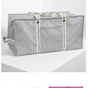 **Thirty-One Extra Large Storage Tote- Textured Grey
